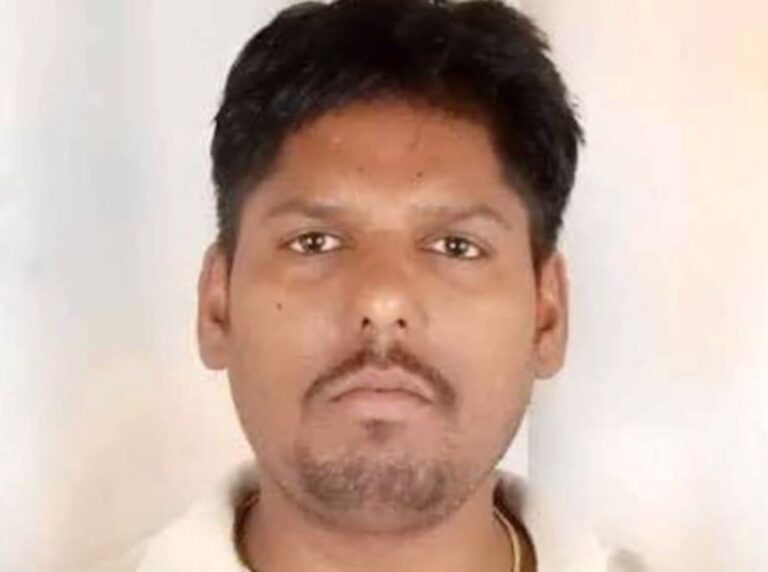 ਗੁਰਦਾਸਪੁਰ ’ਚ ਕਰੰਟ ਲੱਗਣ ਕਾਰਨ ਕੇਬਲ ਆਪਰੇਟਰ ਦੀ ਮੌਤ/  ਵਾਈਫਾਈ ਦੀਆਂ ਤਾਰਾਂ ਠੀਕ ਕਰਦਿਆਂ ਲੱਗਿਆ ਕਰੰਟ