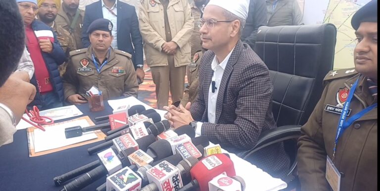 ਸ੍ਰੀ ਫਤਹਿਗੜ੍ਹ ਸਾਹਿਬ ਪਹੁੰਚੇ ਡੀਜੀਪੀ ਗੌਰਵ ਯਾਦਵ/ ਸ਼ਹੀਦੀ ਸਭਾ ਮੌਕੇ ਕੀਤੇ ਪੁਲਿਸ ਪ੍ਰਬੰਧਾਂ ਦਾ ਲਿਆ ਜਾਇਜ਼ਾ