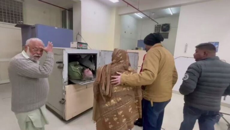 ਫਗਵਾੜਾ ’ਚ ਪਰਵਾਸੀ ਹੱਥੋਂ ਪੰਜਾਬੀ ਦਾ ਕਤਲ/ ਕੰਮ ਨੂੰ ਲੈ ਕੇ ਦੋਵਾਂ ਵਿਚਾਲੇ ਹੋਈ ਸੀ ਤਕਰਾਰ/ ਤਕਰਾਰ ਤੋਂ ਬਾਅਦ ਨੋਕੀਲੀ ਚੀਜ਼ ਨਾਲ ਕੀਤਾ ਹਮਲਾ