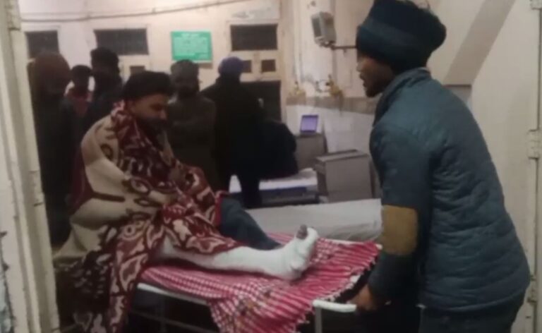 ਅੰਮ੍ਰਿਤਸਰ ’ਚ ਗੋਲੀ ਚੱਲਣ ਨਾਲ ਇਕ ਮੌਤ, ਦੂਜਾ ਜ਼ਖਮੀ/ ਪਿੰਡ ਬਲਕਲਾਂ ਦੇ ਜੰਝਘਰ ਅੰਦਰ ਚੱਲੀਆਂ ਗੋਲੀਆਂ/ ਮਾਮੂਲੀ ਝਗੜੇ ਨੇ ਧਾਰਿਆ ਖੂਨੀ ਰੂਪ, ਪੁਲਿਸ ਕਰ ਰਹੀ ਕਾਰ