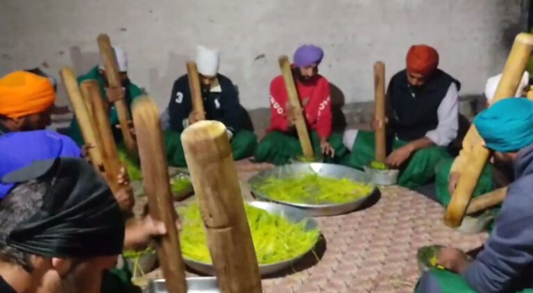 ਸ੍ਰੀ ਮੁਕਤਸਰ ਦੇ ਗੁਰਦੁਆਰਾ ਸਾਹਿਬ ਵਿਖੇ ਅਨੋਖਾ ਲੰਗਰ; ਤਿੰਨ ਸਾਲਾਂ ਤੋਂ ਪਰੋਸਿਆ ਜਾ ਰਿਹਾ ਵੀਟ ਗਰਾਸ ਜੂਸ; ਸਿਹਤ ਲਈ ਅਤੀ ਫਾਇੰਦੇਮੰਦਾ ਮੰਨਿਆ ਜਾਂਦੇ ਇਹ ਜੂਸ