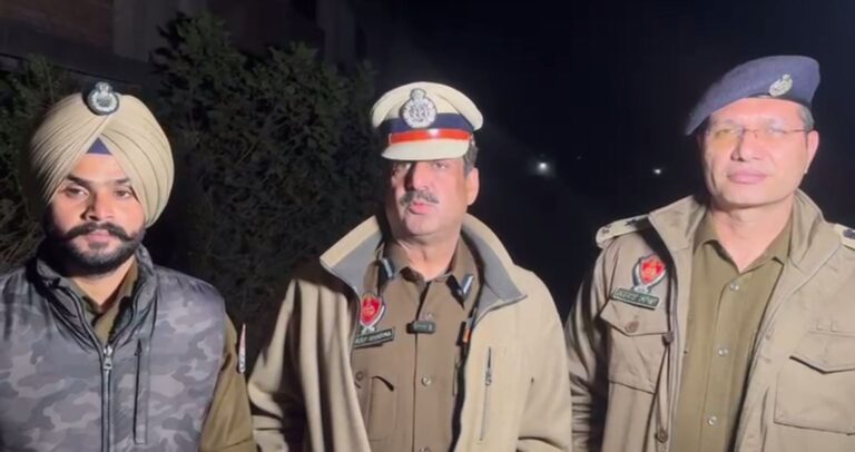 ਤਰਨ ਤਾਰਨ ਪੁਲਿਸ ਵੱਲੋਂ ਬਦਮਾਸ਼ ਦਾ ਐਨਕਾਊਂਟਰ; ਲੁੱਟ ਦੇ ਇਰਾਦੇ ਨਾਲ ਦੁਕਾਨਦਾਰ ਨੂੰ ਮਾਰੀ ਸੀ ਗੋਲੀ; ਮੁਕਾਬਲੇ ਤੋਂ ਬਾਦ ਜ਼ਖਮੀ ਹਾਲਤ ’ਚ ਕੀਤਾ ਗ੍ਰਿਫਤਾਰ