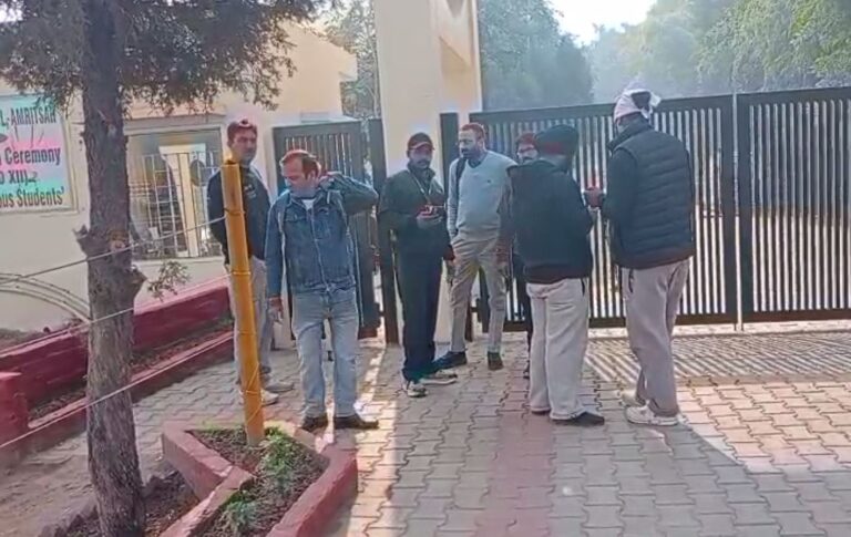 ਅੰਮ੍ਰਿਤਸਰ ਦੇ ਨਿੱਜੀ ਸਕੂਲ ਨੂੰ ਉਡਾਉਣ ਦੀ ਧਮਕੀ; ਸਕੂਲ ਪ੍ਰਸ਼ਾਸਨ ਨੇ ਖਾਲੀ ਕਰਵਾਇਆ ਸਕੂਲ; ਪੁਲਿਸ ਨੇ ਮਾਮਲੇ ਦੀ ਜਾਂਚ ਕੀਤੀ ਸ਼ੁਰੂ