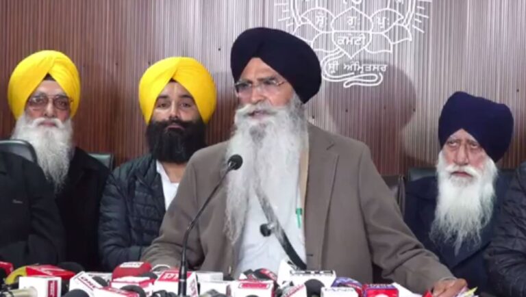 ਐਸਜੀਪੀਸੀ ਪ੍ਰਧਾਨ ਹਰਜਿੰਦਰ ਧਾਮੀ ਦੀ ਪ੍ਰੈੱਸ ਕਾਨਫਰੰਸ/ ਘਪਲੇਬਾਜ਼ਾਂ ਨਾਲ ਨਰਮਾਈ ਦੇ ਇਲਜ਼ਾਮਾਂ ਬਾਰੇ ਦਿੱਤੀ ਸਫਾਈ