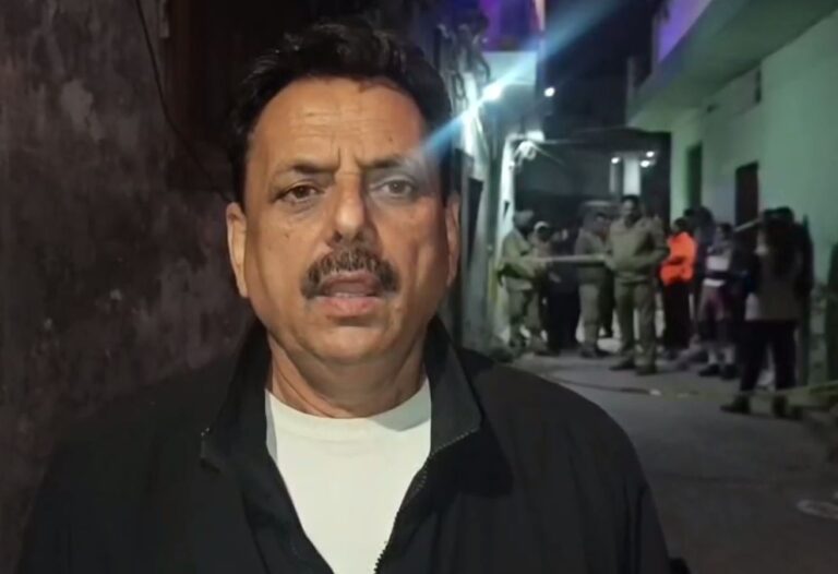 ਪਠਾਨਕੋਟ ’ਚ ਅਣਪਛਾਤਿਆਂ ਵੱਲੋਂ ਘਰ ’ਤੇ ਫਾਇਰਿੰਗ/ ਤਿੰਨ ਰਾਊਂਡ ਹੋਈ ਫਾਇਰਿੰਗ, ਪੁਲਿਸ ਕਰ ਰਹੀ ਜਾਂਚ