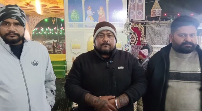 ਗੁਰਦਾਸਪੁਰ ਦੇ ਮੇਲੇ ’ਚ ਲੱਗ ਰਹੀਆ ਰੌਣਕਾਂ; ਨਿਊਯਾਰਕ ਸਿਟੀ ਬਣ ਰਹੀ ਖਿੱਚ ਦਾ ਕੇਂਦਰ