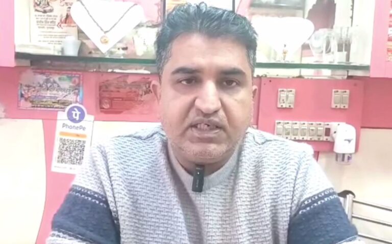 ਗੁਰਦਾਸਪੁਰ ’ਚ ਸੁਨਿਆਰੇ ਨਾਲ ਆਨਲਾਈਨ ਠੱਗੀ; ਨਕਲੀ ਸਕਰੀਨਸ਼ੋਟ ਦਿਖਾ ਮੁੰਦਰੀ ਲੈ ਕੇ ਫਰਾਰ; 33 ਹਜ਼ਾਰ ਦੀ ਸੀ ਮੁੰਦਰੀ, ਪੁਲਿਸ ਕਰ ਰਹੀ ਜਾਂਚ