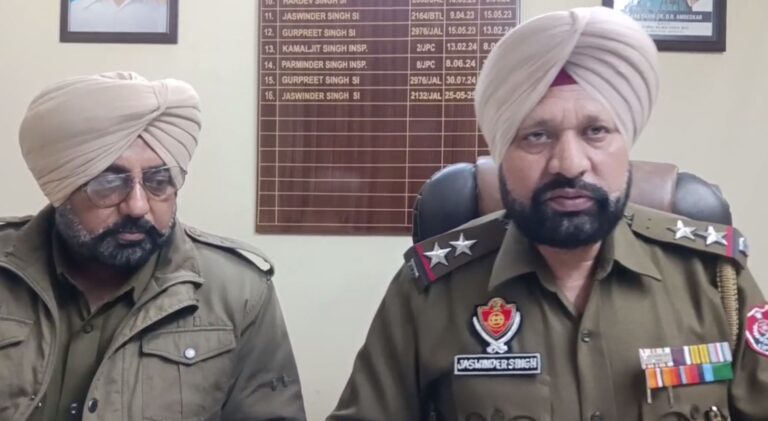 ਜਲੰਧਰ ਦੇ ਨੀਲਾ ਮਹਿਲ ਇਲਾਕੇ ’ਚ ਚੱਲੀਆਂ ਗੋਲੀਆਂ; ਪੁਲਿਸ ਨੇ ਮੁਲਜ਼ਮਾਂ ਦੀ ਪਛਾਣ ਕਰ ਜਾਂਚ ਆਰੰਭੀ