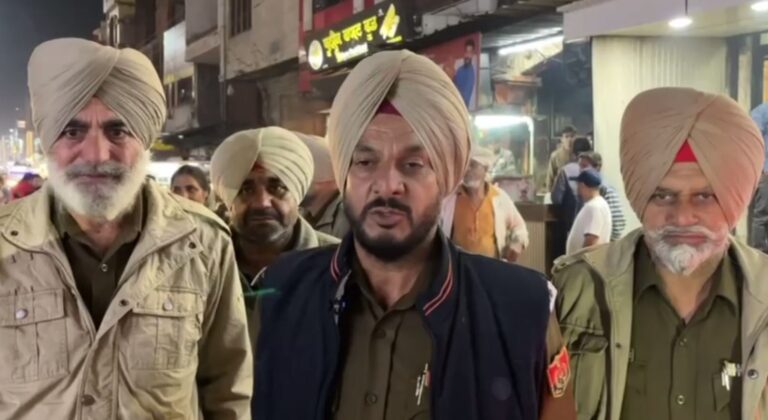 ਗੁਰਦਾਸਪੁਰ ਟਰੈਫਿਕ ਪੁਲਿਸ ਵੱਲੋਂ ਵਾਹਨਾਂ ਦੀ ਜਾਂਚ; ਆਵਾਜਾਈ ਨਿਯਮ ਉਲੰਘਣ ਵਾਲਿਆਂ ਦੇ ਕੱਟੇ ਚੱਲਾਨ