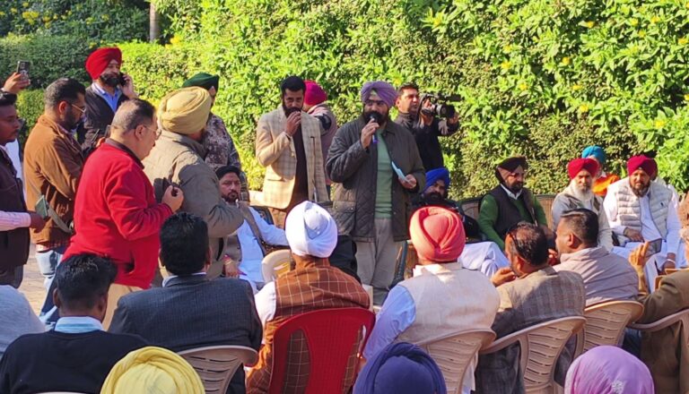 ਸਾਬਕਾ ਵਿਧਾਇਕ ਢਿੱਲੋਂ ਦਾ ਬੰਟੀ ਰੋਮਾਣਾ ’ਤੇ ਪਲਟਵਾਰ/  ਝੂਠੇ ਦਾਅਵਿਆਂ ਦੇ ਲਾਏ ਇਲਜ਼ਾਮ