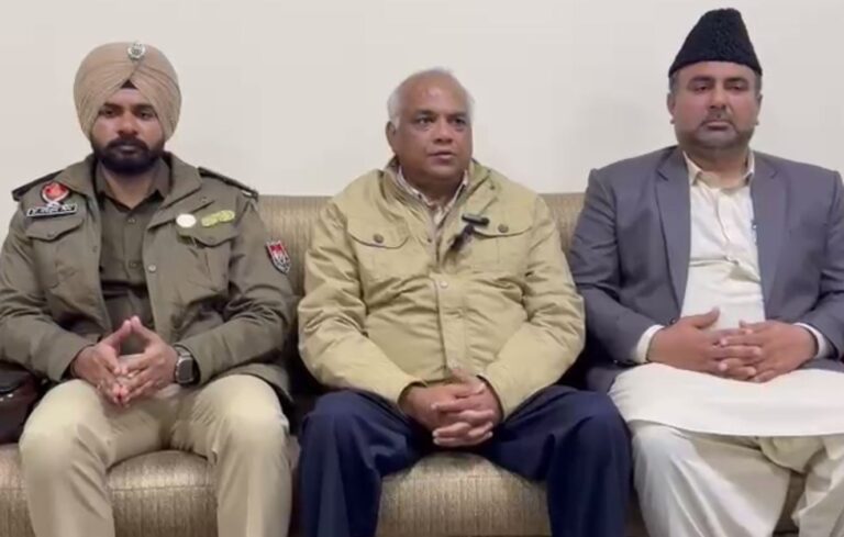 ਗੁਰਦਾਸਪੁਰ ਦੇ ਕਾਦੀਆਂ ਪਹੁੰਚੇ ਆਈਜੀ ਸੰਦੀਪ ਗੋਇਲ/ ਮੁਸਲਿਮ ਜਮਾਤ ਦੇ ਜਲਸੇ ਦੀਆਂ ਤਿਆਰੀਆਂ ਦਾ ਨਿਰੀਖਣ