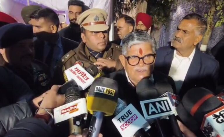 ਜਲੰਧਰ ਪਹੁੰਚੇ ਰਾਜਪਾਲ ਗੁਲਾਬ ਚੰਦ ਕਟਾਰੀਆ/ ਬਾਬਾ ਹਰਿ ਬੱਲਭ ਸੰਗੀਤ ਸੰਮੇਲਨ ’ਚ ਕੀਤੀ ਸ਼ਿਰਕਤ