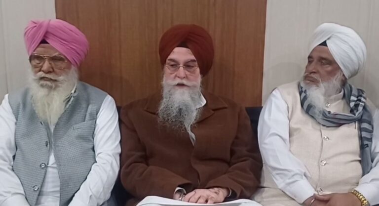 ਕਾਂਗਰਸ ਵੱਲੋਂ ਕੇਂਦਰ ਖਿਲਾਫ਼ ਦੇਸ਼-ਵਿਆਪੀ ਅੰਦੋਲਨ ਦਾ ਐਲਾਨ/  ਡਾ. ਰਾਜ ਕੁਮਾਰ ਵੇਰਕਾ ਨੇ ਸਾਂਝਾ ਕੀਤੀ ਜਾਣਕਾਰੀ