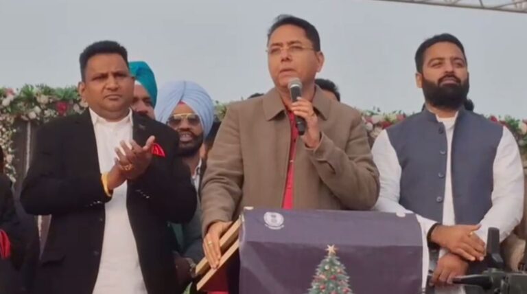 ਗੁਰਦਾਸਪੁਰ ਵਿਖੇ ਕ੍ਰਿਸਮਿਸ ਮੌਕੇ ਰਾਜ ਪੱਧਰੀ ਸਮਾਗਮ/ ਸੂਬਾ ਪ੍ਰਧਾਨ ਅਮਨ ਅਰੋੜਾ ਸਮੇਤ ਕਈ ਮੰਤਰੀ ਰਹੇ ਮੌਜੂਦ