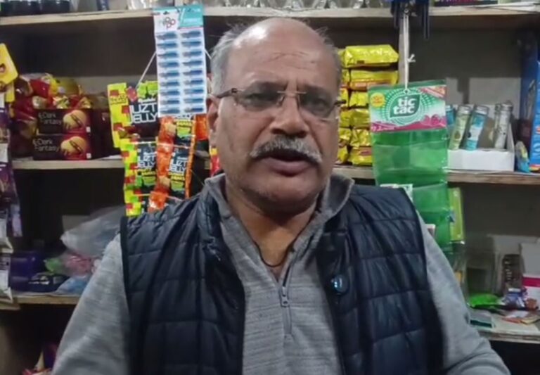 ਗੁਰਦਾਸਪੁਰ ’ਚ ਪਿਸਟਲ ਦਿਖਾ ਤੇ ਲੁੱਟਿਆ ਦੁਕਾਨਦਾਰ; ਕਨਪੱਟੀ ’ਤੇ ਪਿਸਟਲ ਰੱਖ ਕੇ ਨਕਦੀ ਲੈ ਕੇ ਫਰਾਰ