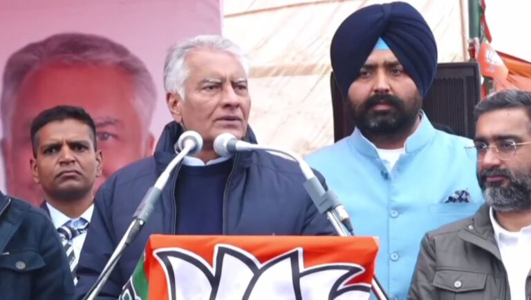 ਪੰਜਾਬ ਭਾਜਪਾ ਸ਼ੁਰੂ ਕਰੇਗੀ ਮਨਰੇਗਾ ਬਾਰੇ ਜਾਗਰੂਕਤਾ ਮੁਹਿੰਮ/ ਜੀ ਰਾਮ ਜੀ ਯੋਜਨਾ ਬਾਰੇ ਕਰਵਾਇਆ ਜਾਵੇਗਾ ਜਾਣੂ/ ਸੁਨੀਲ ਜਾਖੜ ਨੇ ਸਾਂਝਾ ਕੀਤੀ ਜਾਣਕਾਰੀ