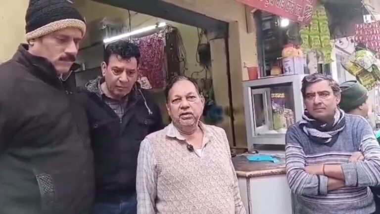 ਫਤਹਿਗੜ੍ਹ ਚੂੜੀਆਂ ’ਚ ਚੋਰਾਂ ਦਾ ਡੇਅਰੀ ’ਤੇ ਧਾਵਾਂ/ ਨਕਦੀ ਤੋਂ ਇਲਾਵਾ ਖੋਆ ਤੇ ਘਿਓ ਲੈ ਕੇ ਫਰਾਰ