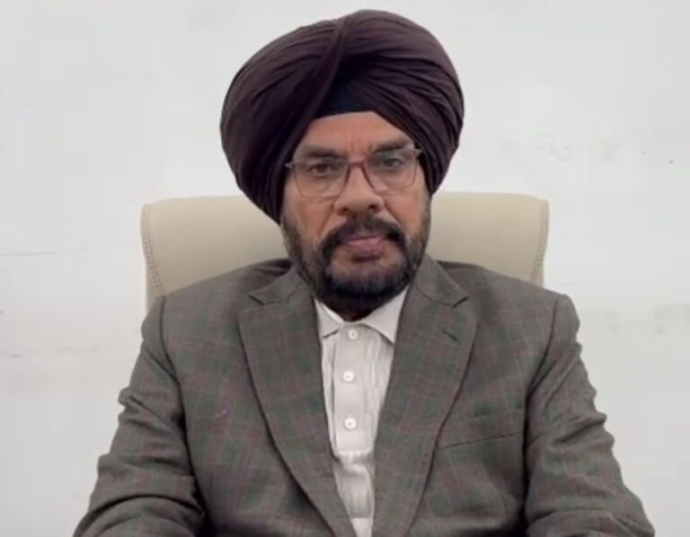 ਵਿਧਾਇਕ ਕੁਲਦੀਪ ਧਾਲੀਵਾਲ ਦਾ ਕਾਂਗਰਸ ਵੱਲ ਨਿਸ਼ਾਨਾ/ ਭੱਠਲ ਦੇ ਬਿਆਨ ਦੇ ਹਵਾਲੇ ਨਾਲ ਪੁੱਛੇ ਵੱਡੇ ਸਵਾਲ