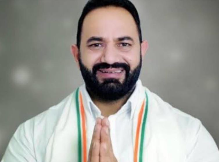 ਜਲੰਧਰ ਦੇ ਕਾਂਗਰਸੀ ਆਗੂ ਮਨੂ ਵੜਿੰਗ ਦੀ ਮੌਤ/ ਦਿਲ ਦਾ ਦੌਰਾ ਪੈਣ ਕਾਰਨ ਗਈ ਜਾਨ/ ਪਾਰਟੀ ਅੰਦਰ ਸੋਗ ਦੀ ਲਹਿਰ