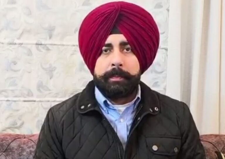 ਪਾਵਨ ਸਰੂਪ ਮਾਮਲੇ ’ਚ ਅਕਾਲੀ ਦਲ ਦਾ ਸਰਕਾਰ ਵੱਲ ਨਿਸ਼ਾਨਾ/ ਧਰਮ ਦੇ ਨਾਮ ’ਤੇ ਸਿਆਸਤ ਕਰਨ ਦੇ ਲਾਏ ਇਲਜ਼ਾਮ