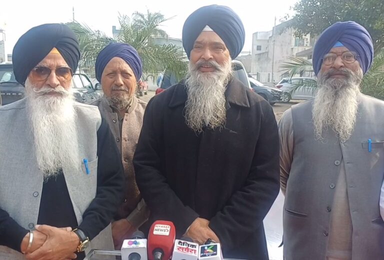 ਪ੍ਰੋ. ਚੰਦੂਮਾਜਰਾ ਦਾ ਪਾਣੀਆਂ ਦੇ ਮੁੱਦੇ ਨੂੰ ਲੈ ਕੇ ਬਿਆਨ/ ਸਰਕਾਰ ’ਤੇ ਪਾਣੀ ਦੀ ਲੜਾਈ ਕਮਜ਼ੋਰ ਕਰਨ ਦੇ ਇਲਜ਼ਾਮ