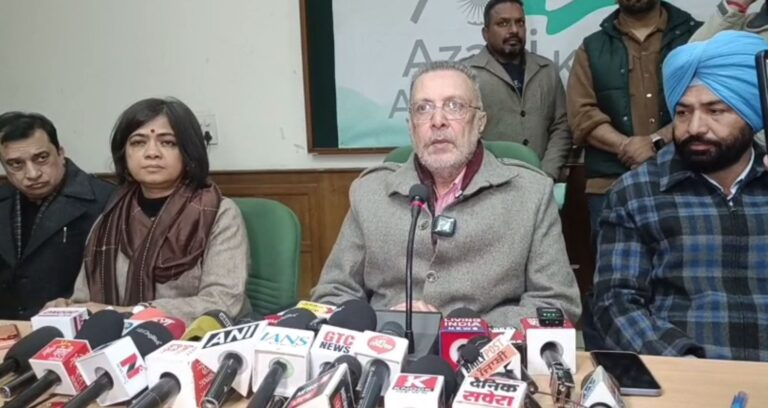 ਪਟਿਆਲਾ ਵਿਖੇ ਸਿਹਤ ਮੰਤਰੀ ਦੀ ਅਧਿਕਾਰੀਆਂ ਨਾਲ ਮੀਟਿੰਗ/ ਨਵੇਂ ਸਾਲ ’ਚ ਕੰਮ ਕਲਚਰ ਅਪਨਾਉਣ ਦੀ ਹਦਾਇਤ/ ਤਿੰਨ ਮਹੀਨਿਆਂ ’ਚ ਨਤੀਜੇ ਦਿਸਣ ਦਾ ਦਾਅਵਾ