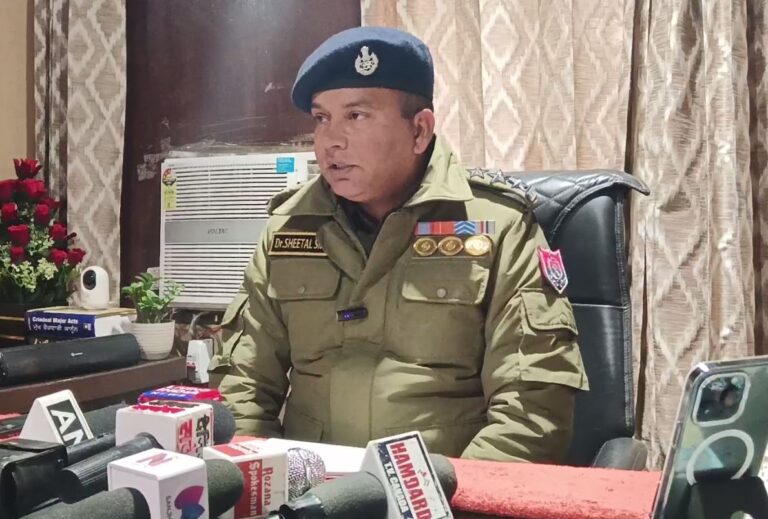 ਕਪੂਰਥਲਾ ’ਚ ਦੇਰ ਰਾਤ ਇੱਕ ਘਰ ‘ਤੇ ਫਾਇਰਿੰਗ/ ਪੁਲਿਸ ਨੇ 9 ਜਣਿਆਂ ਖਿਲਾਫ ਦਰਜ ਕੀਤਾ ਕੇਸ