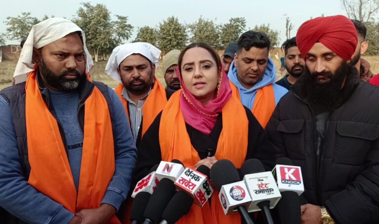 ਮੋਗਾ ਦੇ ਪਿੰਡ ਦੁੱਨੇ ਕੇ ਦਾ ਖੇਡ ਮੈਦਾਨ ਲੋਕ ਅਰਪਨ/ ਵਿਧਾਇਕ ਡਾ. ਅਮਨਦੀਪ ਕੌਰ ਅਰੋੜਾ ਨੇ ਕੀਤਾ ਉਦਘਾਟਨ/ NRI ਤੇ ਪਿੰਡ ਵਾਸੀਆਂ ਦੇ ਸਹਿਯੋਗ ਨਾਲ ਹੋਈ ਉਸਾਰੀ