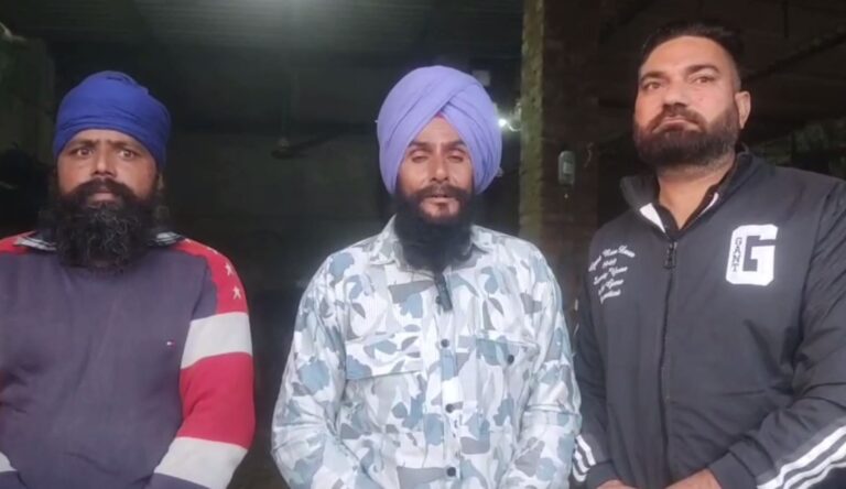 ਗੁਰਦਾਸਪੁਰ ’ਚ ਭੇਦਭਰੀ ਹਾਲਤ ’ਚ ਗਊਆਂ ਦੀ ਮੌਤ/  ਦੁੱਧ ਦੇ ਸਿਰ ’ਤੇ ਪਲਦਾ ਸੀ ਪਰਿਵਾਰ 8 ’ਚ 4 ਗਊਆਂ ਨੇ ਤੋੜਿਆ ਦੰਮ, ਮੁਆਵਜ਼ੇ ਦੀ ਮੰਗ