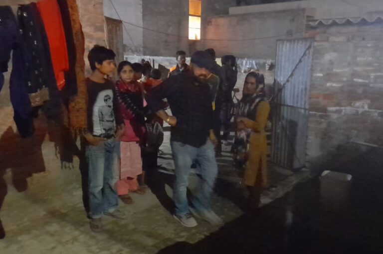 ਲੁਧਿਆਣਾ ’ਚ ਮਹਿਲਾ ’ਤੇ ਤੇਜ਼ਾਬੀ ਹਮਲਾ/ ਚਿਹਰੇ ’ਤੇ ਤੇਜ਼ਾਬ ਸੁੱਟ ਕੇ ਮੁਲਜ਼ਮ ਫਰਾਰ/ ਪੀੜਤਾ ਹਸਪਤਾਲ ਚ ਦਾਖਲ, ਪੁਲਿਸ ਕਰ ਰਹੀ ਜਾਂਚ