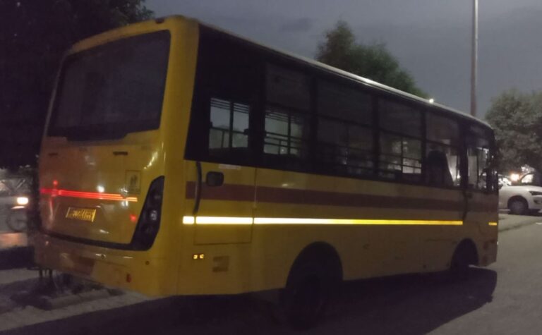 ਅੰਮ੍ਰਿਤਸਰ ’ਚ ਬੱਸ ਤੇ ਐਕਟਿਵਾ ਵਿਚਾਲੇ ਟੱਕਰ/  ਹਾਦਸੇ ’ਚ ਐਕਟਿਵਾ ਸਵਾਰ ਔਰਤ ਗੰਭੀਰ ਜ਼ਖਮੀ