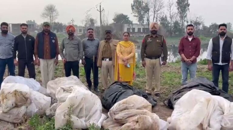 ਅੰਮ੍ਰਿਤਸਰ ਪੁਲਿਸ ਦਾ ਨਾਜਾਇਜ਼ ਸ਼ਰਾਬ ਖਿਲਾਫ ਐਕਸ਼ਨ/  ਕਸਬਾ ਭਿੰਡੀ ਸੈਦਾਂ ਤੋਂ ਡੇਢ ਲੱਖ ਲੀਡਰ ਲਾਹਣ ਬਰਾਮਦ