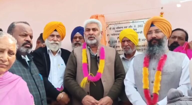 ਧਾਰੀਵਾਲ ਵਿਖੇ ਅੰਬੇਡਕਰ ਭਵਨ ਦਾ ਕਟਾਰੂਚੱਕ ਵੱਲੋਂ ਨੀਂਹ ਪੱਥਰ/ 5 ਲੱਖ ਦੇਣ ਤੇ ਗੁਰੂ ਰਵਿਦਾਸ ਸ਼ਤਾਬਦੀ ਮੌਕੇ 12 ਗੱਡੀਆਂ ਚਲਾਉਣ ਦਾ ਵਾਅਦਾ