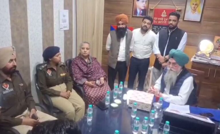 ਕੋਟਕਪੂਰਾ ਪੁਲਿਸ ਵੱਲੋਂ ਸ਼ੱਕੀ ਦਹੀ ਦੇ ਪਨੀਰ ਬਰਾਮਦ/ ਸਿਹਤ ਵਿਭਾਗ ਦੀ ਮਦਦ ਫੜਿਆ 70 ਕਿੱਲੋ ਪਨੀਰ ਤੇ 30 ਕਿੱਲੋ ਦਹੀ