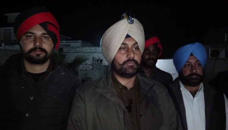 ਮੋਗਾ ਦੇ ਪਿੰਡ ਕੈਲਾਂ ’ਚ ਵਿਅਕਤੀ ਦਾ ਕਤਲ/ ਪਤਨੀ ਨਾਲ ਸਬੰਧਾਂ ਦੇ ਸ਼ੱਕ ਤਹਿਤ ਮਾਰੀ ਗੋਲੀ/ ਘਰ ਅੰਦਰ ਦਾਖਲ ਹੋ ਕੇ ਅੰਜ਼ਾਮ ਦਿੱਤੀ ਵਾਰਦਾਤ