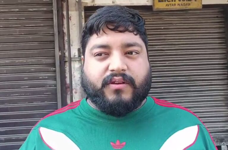 ਜਲੰਧਰ ’ਚ ਜਨਰਲ ਸਟੋਰ ’ਤੇ ਚੋਰਾਂ ਦਾ ਧਾਵਾਂ/ 35 ਹਜ਼ਾਰ ਨਕਦੀ ਲੈ ਕੇ ਹੋਏ ਫਰਾਰ/ ਘਟਨਾ ਸੀਸੀਟੀਵੀ ’ਚ ਕੈਦ