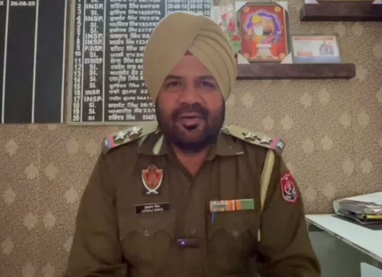 ਜਲਾਲਾਬਾਦ ਪੁਲਿਸ ਦੀ ਮਾਇਨਿੰਗ ਮਾਮਲੇ ’ਚ ਸਫਾਈ/ ਸੇਮ ਨਾਲੇ ’ਚੋਂ ਮਾਇਨਿੰਗ ਦੀ ਵਾਇਰਲ ਹੋਈ ਸੀ ਵੀਡੀਓ/ ਪੁਲਿਸ ਨੇ ਨਾਜਾਇਜ਼ ਮਾਇਨਿੰਗ ਹੋਣ ਦੇ ਦੋਸ਼ ਨਕਾਰੇ