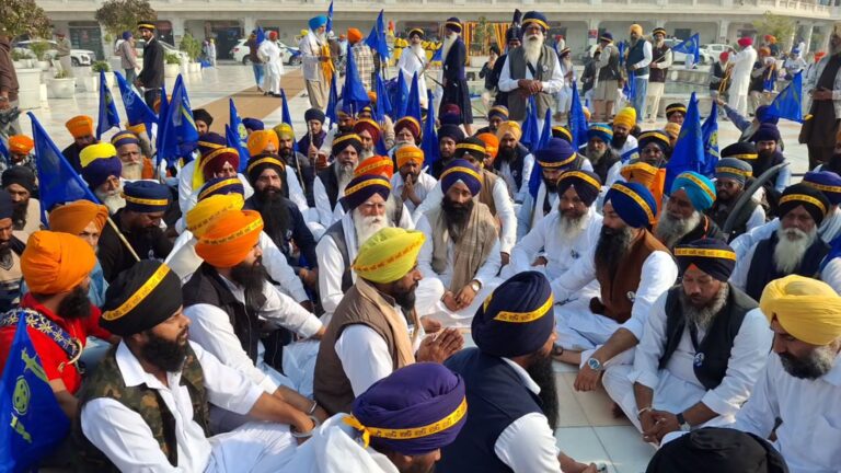 ਸ੍ਰੀ ਅਕਾਲ ਤਖ਼ਤ ਸਾਹਿਬ ਤੋਂ ‘ਖਾਲਸਾ ਵਹੀਰ’ ਦੀ ਸ਼ੁਰੂਆਤ/ ਨੌਜਵਾਨਾਂ ਨੂੰ ਨਸ਼ਿਆਂ ਵਿਰੁੱਧ ਤੇ ਸਿੱਖੀ ਨਾਲ ਜੋੜਨ ਦਾ ਹੌਕਾ