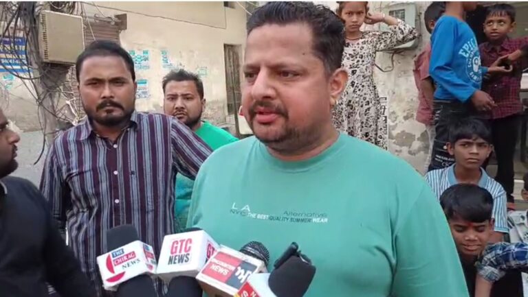 ਲੁਧਿਆਣਾ ਦੇ ਕਿਰਪਾਲ ਨਗਰ ’ਚ ਦੁਕਾਨਦਾਰ ’ਤੇ ਤੇਜ਼ਧਾਰ ਹਥਿਆਰ ਨਾਲ ਹਮਲਾ/ਪੀੜਤ ਹਸਪਤਾਲ ‘ਚ ਦਾਖਲ, ਲੋਕਾਂ ਨੇ ਕਾਬੂ ਕੀਤਾ ਹਮਲਾਵਰ