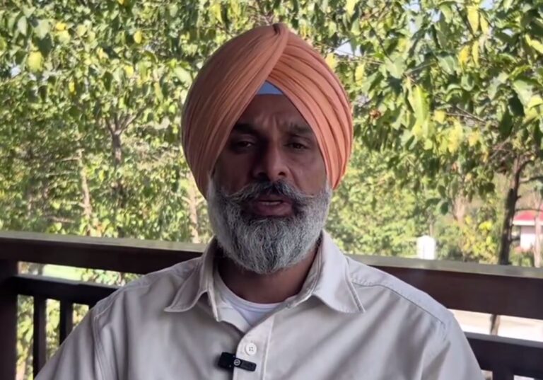 ਰਣਜੀਤ ਸਿੰਘ ਐਨਕਾਊਂਟਰ ਨੂੰ ਲੈ ਕੇ ਮਜੀਠੀਆ ਬਿਆਨ/ ਨੌਜਵਾਨਾਂ ਨੂੰ ਬਦਨਾਮ ਕਰਨ ਦੇ ਲਾਏ ਇਲਜ਼ਾਮ/ ਡੀਜੀਪੀ ਤੋਂ ਅਸਤੀਫੇ ਦੀ ਮੰਗ