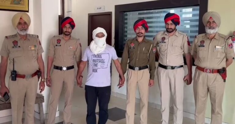 ਮੋਗਾ ਪੁਲਿਸ ਵੱਲੋਂ ਪੈਰੋਲ ’ਤੇ ਆਇਆ ਤਸਕਰ ਕਾਬੂ/ 6 ਗ੍ਰਾਮ ਹੈਰੋਇਨ, 40 ਗੋਲੀਆਂ ਤੇ ਡਰੱਗ ਮਨੀ ਬਰਾਮਦ