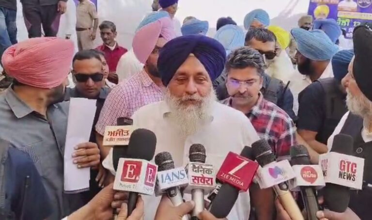 ਡੇਰਾ ਬਾਬਾ ਨਾਨਕ ’ਚ ਸਰਕਾਰ ’ਤੇ ਵਰ੍ਹੇ ਸੁਖਬੀਰ ਬਾਦਲ/ ਇਨਵੈਸਟਮੈਂਟ ਸਮਿਟ ’ਤੇ ਚੁੱਕੇ ਸਵਾਲ/ ਸਾਰਾ ਵਿਕਾਸ ਅਕਾਲੀ ਦਲ ਵੇਲੇ ਹੋਣ ਦਾਅਵਾ