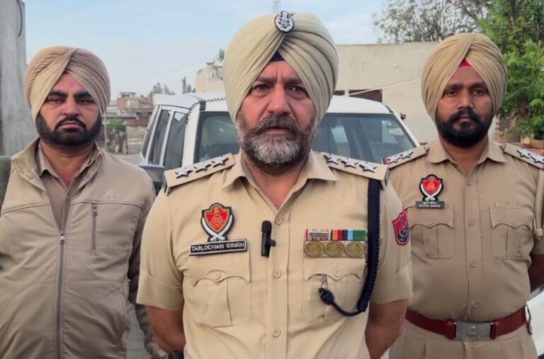 ਫਰੀਦਕੋਟ ਪੁਲਿਸ ਨੇ ਤੜਕਸਾਰ ਚਲਾਇਆ ਸਰਚ ਆਪਰੇਸ਼ਨ/ ਤਸਕਰਾਂ ਦੇ ਸ਼ੱਕੀ ਟਿਕਾਇਆਂ ਦੀ ਕੀਤੀ ਚੈਕਿੰਗ/ ਨਸ਼ੇ ਨਾਲ ਜੁੜੇ ਲੋਕਾਂ ਨੂੰ ਦਿੱਤੀ ਸਖਤ ਚਿਤਾਵਨੀ