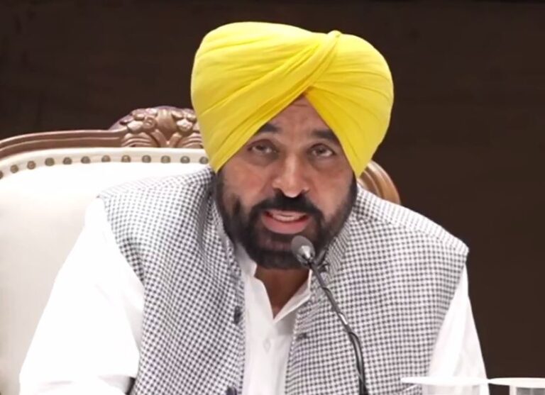 ਮੁੱਖ ਮੰਤਰੀ ਮਾਨ ਨੇ ਗਿਣਾਈਆਂ 4 ਸਾਲ ਦੀਆਂ ਪ੍ਰਾਪਤੀਆਂ / ਸਿੰਚਾਈ ਵਿਭਾਗ ਦੇ ਕੰਮਾਂ ਦਾ ਸਾਂਝਾ ਕੀਤਾ ਬਿਊਰਾ/ 6700 ਕਰੋੜ ਰੁਪਏ ਖਰਚਣ ਦਾ ਕੀਤਾ ਦਾਅਵਾ