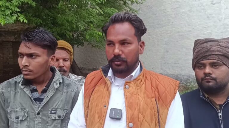 ਮਾਨਸਾ ’ਚ ਅਣਪਛਾਤੇ ਵਾਹਨ ਨੇ ਕੁਚਲਿਆ ਨੌਜਵਾਨ/ ਸਰਸ ਮੇਲੇ ਤੋਂ ਘਰ ਪਰਤਦਿਆਂ ਗਈ ਜਾਨ/ ਘਟਨਾ ਸੀਸੀਟੀਵੀ ’ਚ ਕੈਦ, ਪਰਿਵਾਰ ਨੇ ਮੰਗਿਆ ਇਨਸਾਫ