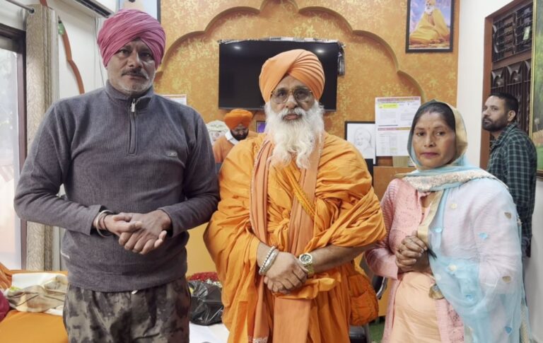 ਸੁਲਤਾਨਪੁਰ ਲੋਧੀ ਪਰਤਿਆ ਵਿਦੇਸ਼ ’ਚ ਫਸਿਆ ਨੌਜਵਾਨ/ ਸੰਤ ਸੀਚੇਵਾਲ ਦੇ ਯਤਨਾਂ ਸਦਕਾ ਹੋਈ ਘਰ ਵਾਪਸੀ