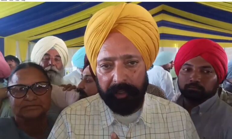 ਸਰਹਿੰਦ ਅਨਾਜ ਮੰਡੀ ਪਹੁੰਚੇ ਵਿਧਾਇਕ ਲਖਬੀਰ ਰਾਏ/ 28 ਦੀ ਰੈਲੀ ਦੀਆਂ ਤਿਆਰੀਆਂ ਦਾ ਲਿਆ ਜਾਇਜ਼ਾ/ ਪਾਰਟੀ ਆਗੂਆਂ ਨਾਲ ਕੀਤੀ ਵਿਸ਼ੇਸ਼ ਮੀਟਿੰਗ