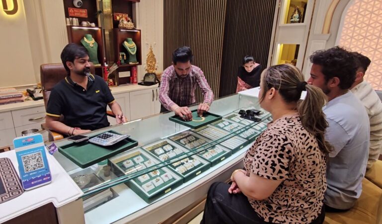 ਇਰਾਨ-ਅਮਰੀਕਾ ਜੰਗ ਦਾ ਅਸਰ ਭਾਰਤ ’ਤੇ ਪੈਣਾ ਸ਼ੂਰੂ/ ਸੋਨੇ ਤੇ ਚਾਂਦੀ ਦੀਆਂ ਕੀਮਤਾਂ ’ਚ ਆਇਆ ਆਇਆ ਉਛਾਲ