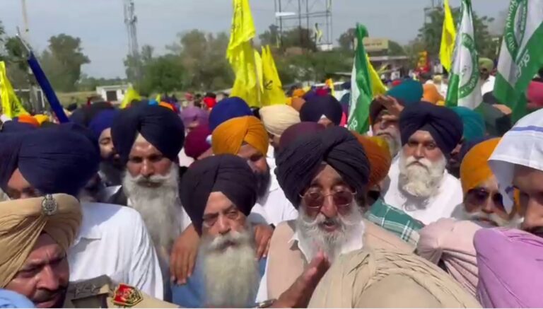 ਅੰਮ੍ਰਿਤਸਰ ਵਿਖੇ ਅਕਾਲੀ ਦਲ ਅੰਮ੍ਰਿਤਸਰ ਦਾ ਵੱਡਾ ਇਕੱਠ/ ਸਿਮਰਨਜੀਤ ਸਿੰਘ ਮਾਨ ਦੀ ਅਗਵਾਈ ’ਚ ਨਾਅਰੇਬਾਜ਼ੀ/ ਵਪਾਰ ਵਧਾਉਣ ਲਈ ਸਰਹੱਦਾਂ ਖੋਲ੍ਹਣ ਦੀ ਕੀਤੀ ਮੰਗ