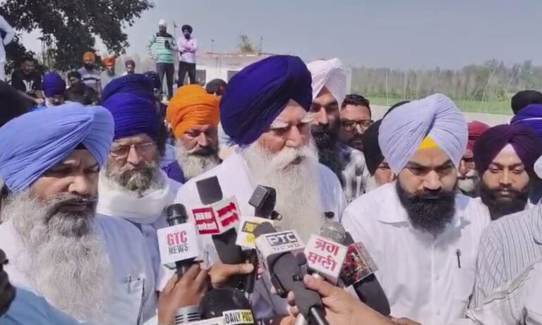 ਅੰਮ੍ਰਿਤਪਾਲ ਦੇ ਪਿਤਾ ਤਰਸੇਮ ਸਿੰਘ ਦਾ ਪੁਲਿਸ ਵੱਲ ਨਿਸ਼ਾਨਾ/ ਰਣਜੀਤ ਸਿੰਘ ਮਾਮਲੇ ਦੀ ਨਿਰਪੱਖ ਜਾਂਚ ਦੀ ਮੰਗ/ ਸਿੱਖ ਨੌਜਵਾਨੀ ਝੂਠੇ ਮੁਕਾਬਲੇ ਦੇ ਲਾਏ ਇਲਜ਼ਾਮ